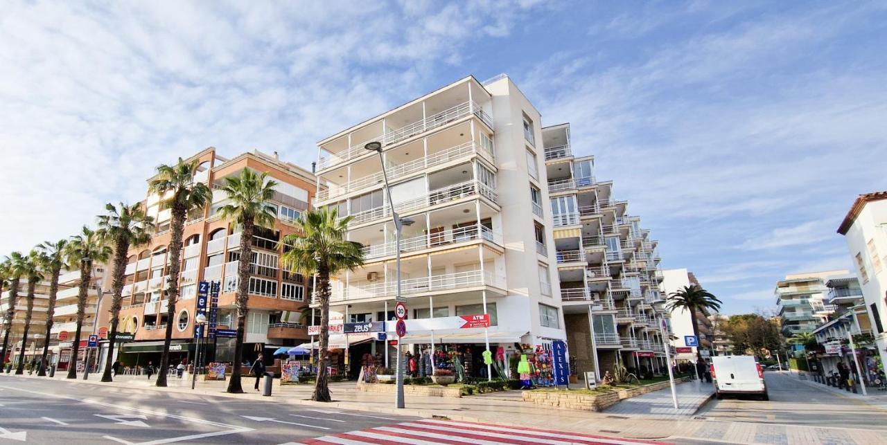 Saloutrip - Alexis I Apartment ภายนอก รูปภาพ