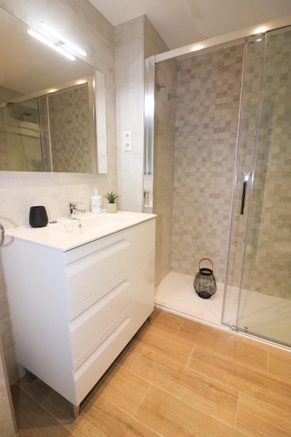 Saloutrip - Alexis I Apartment ภายนอก รูปภาพ